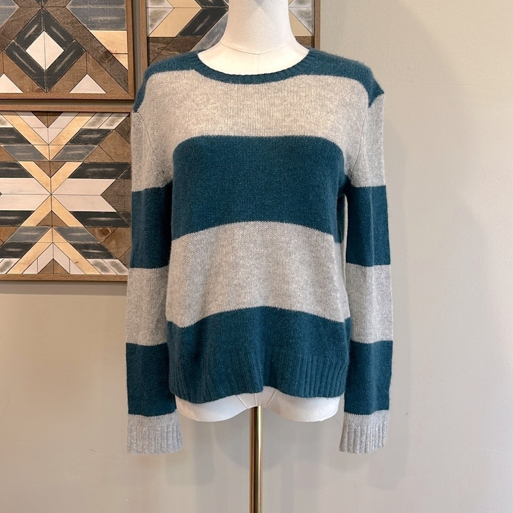 NakedCashmere Striped Cashmere Crew Neck Sweater Grey / Teal size Small